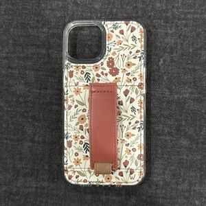 Walli iPhone 13 case